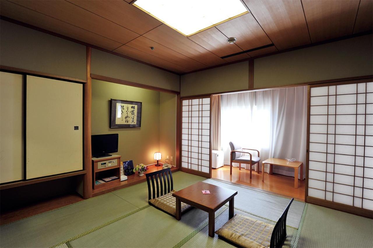 Fukuoka Recent Hotel Luaran gambar